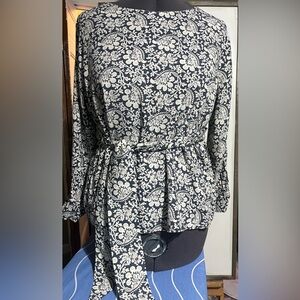 Loft Floral peplum Blouse Size XXL P